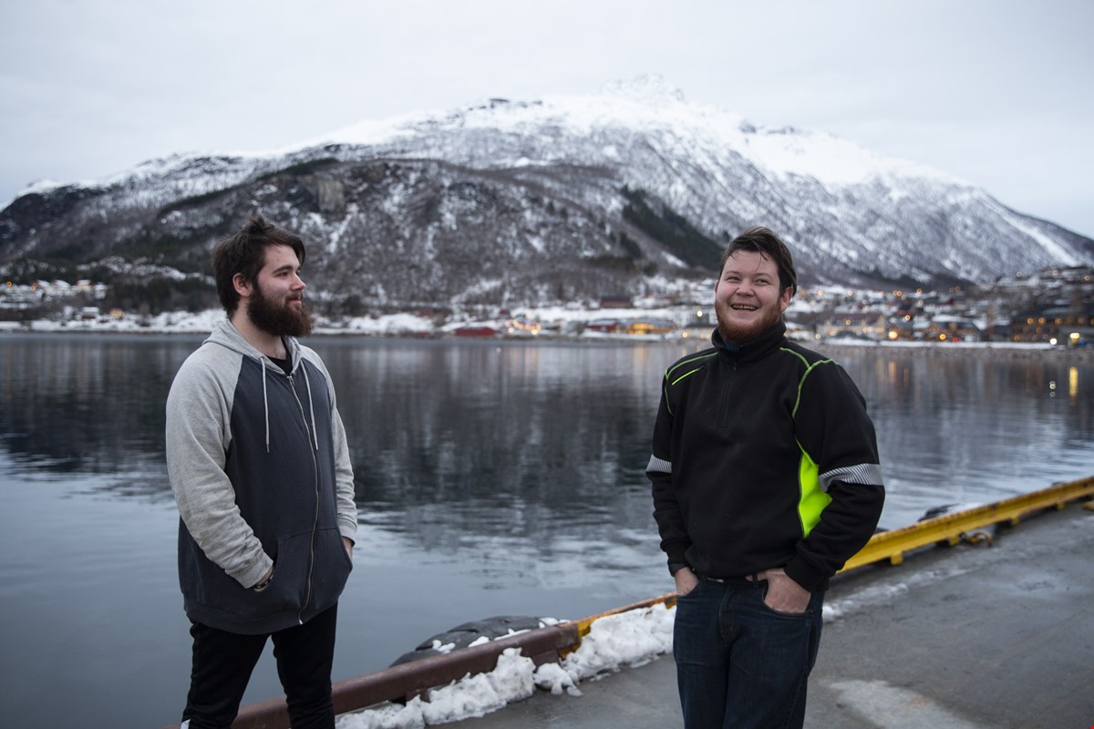 VIKTIG VENNSKAP: Tor-Ove og kameraten Sebastian har støttet hverandre i tykt og tynt siden de første møttes i barnehagen. Foto: Charlotte Åsland Larsen